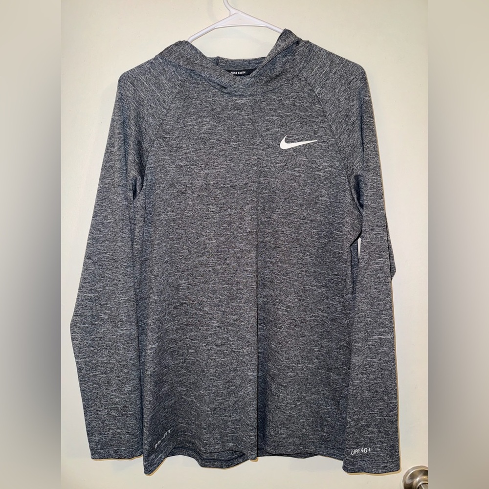 Nike Men’s Long Sleeve Shirt